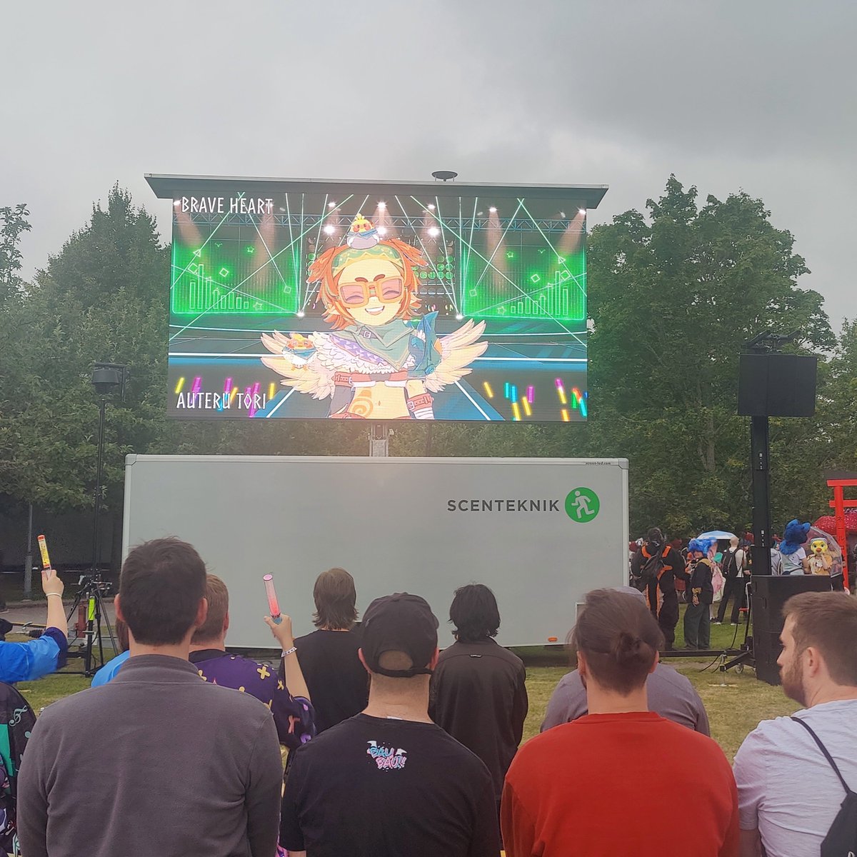 VtuberValhalla's tweet photo. The VTuber Valhalla Variety Concert is  happening RIGHT NOW at the Bonsai Garden at NärCon! So many awesome performances on such a big screen 🤩

If you're not already here, what are you doing?? https://t.co/J53TGaq2wj