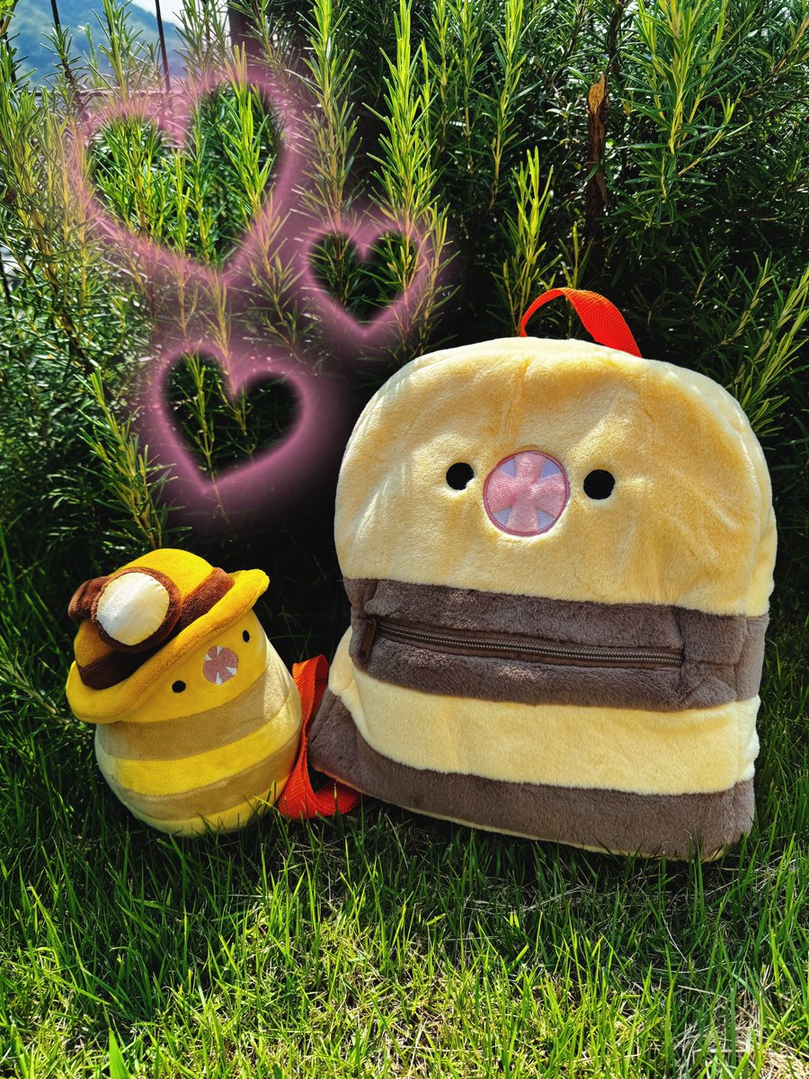 finalfantasyma2's tweet photo. All the backpacks with their respective minions, except poor otter doesn’t have a minion plush yet 😕　hopefully in the future we get a official one! If you would like a backpack of your own please see my bio link 🙇‍♀️ preorders are open and through the end of August ✅ 

#finalfantasyxiv #ffxiv #FFXIV