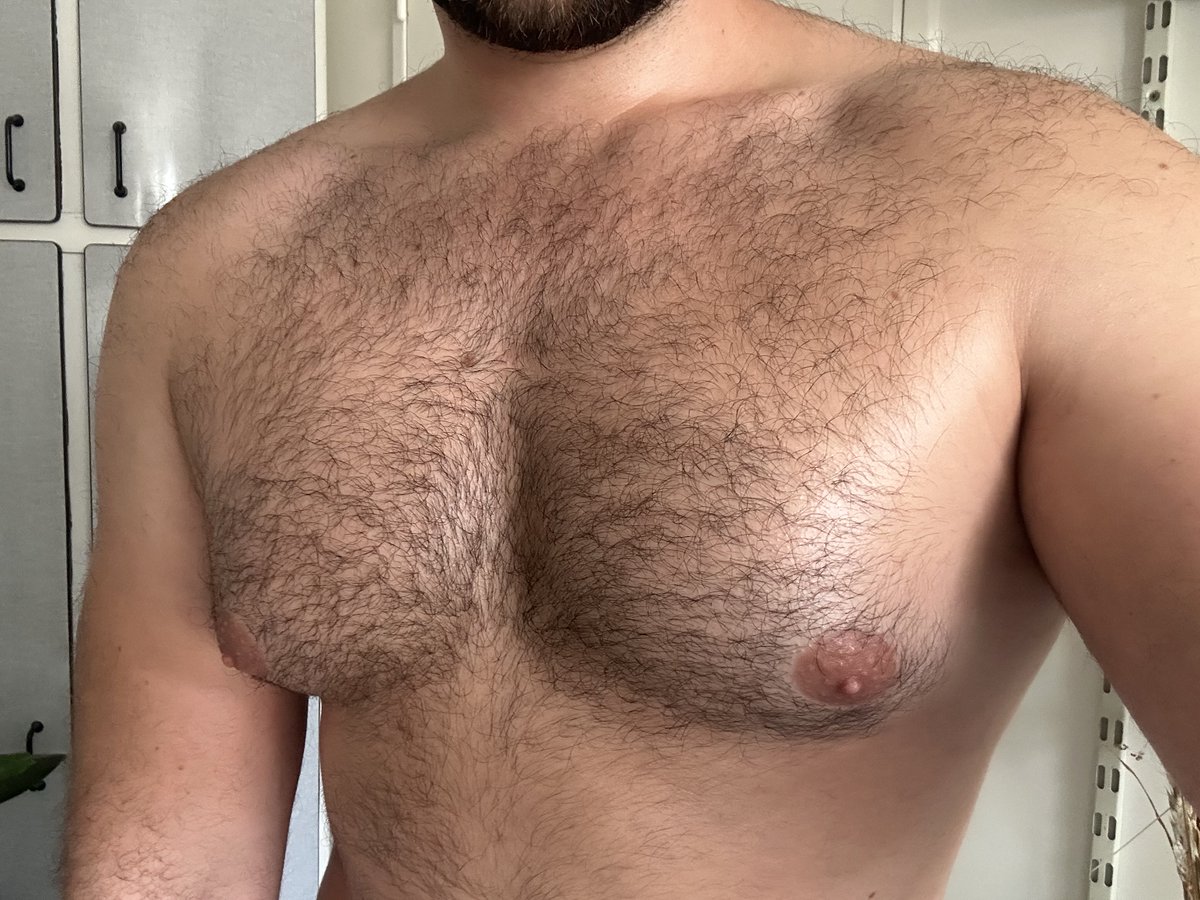 grassfedcub's tweet photo. shiny and beefy https://t.co/WL4W7gJSxb