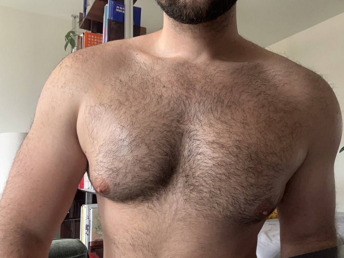 grassfedcub's tweet photo. shiny and beefy https://t.co/WL4W7gJSxb