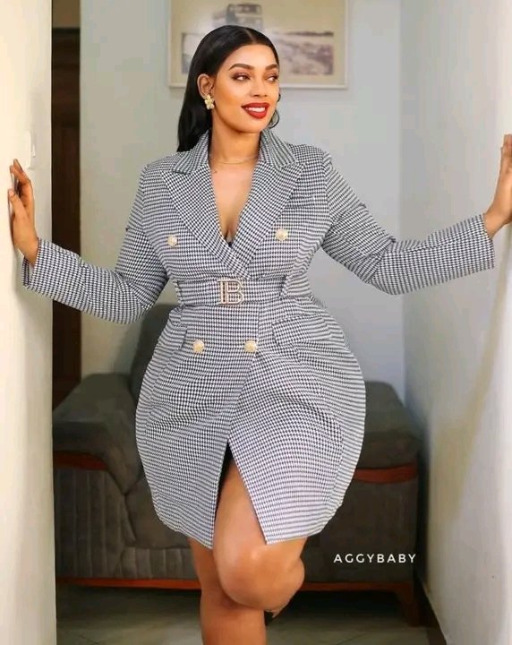 RCougars1's tweet photo. This pretty &amp; wealthy Sugar Mummy is longing to meet a young, energetic, vibrant, humble, honest and most of all funny man who is seeking to date a Sugar Mummy for a long term relationship , For connection services,. Whatsapp Admin +254734928660 https://t.co/tmbTinSJVB