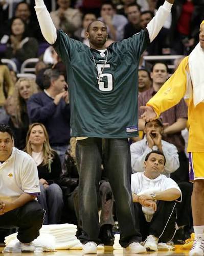 ambersarcone's tweet photo. Someone said Kobe is celebrating up there just as hard as we are 🥹 https://t.co/WbPvFXk7z3
