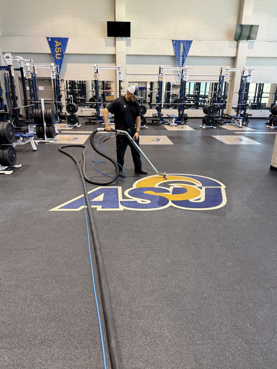 angeloathletics's tweet photo. Ready for a new year, thanks to a great partner! ๐๐
A huge thank you to Carpet Tech for helping get our athletic facilities cleaned and ready as we gear up for another exciting year of Ram and Rambelle Athletics! #RamEm https://t.co/Ce5HmaQ45f