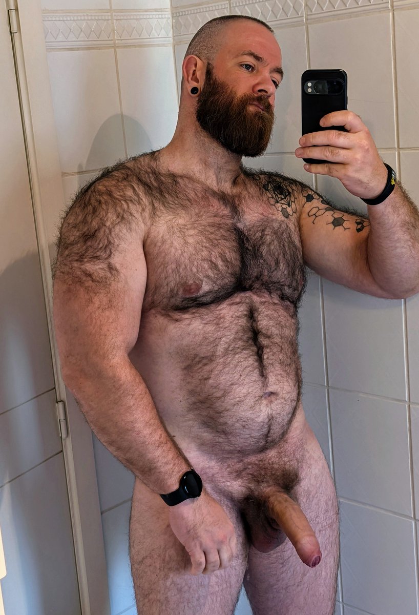S_bear89's tweet photo. Fluffy 💪🏻🐻 #hairy #hung #cock #gaybear #hairychest #musclefur https://t.co/iVsemWSZVx