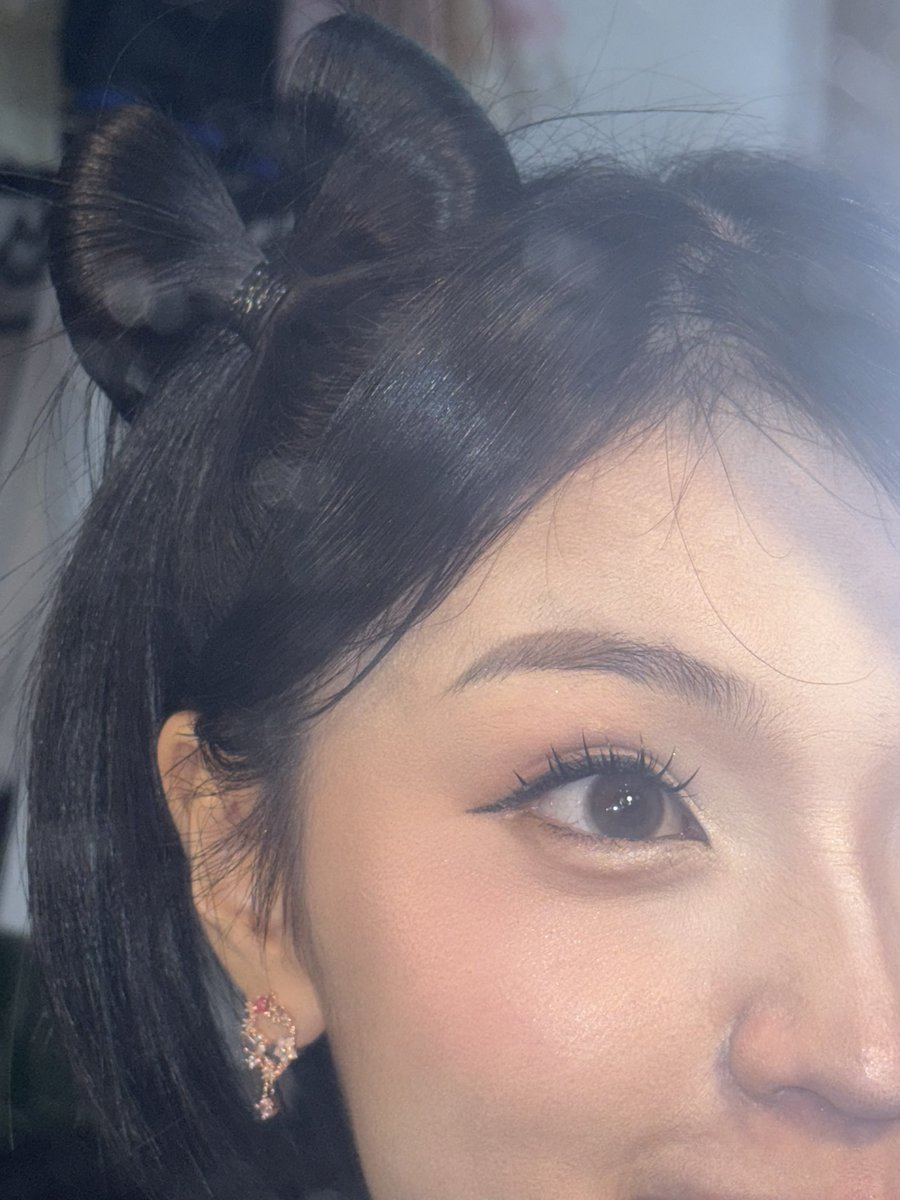Y_CynthiaJKT48's tweet photo. Heyyyyy! Makasih yah udah nontonin aku yang paling BADDIEE🔥 di Itadaki Love hari ini! Seneng buangetbuanget udah lama ga itadaki di teaterrr! 😎 thanks udah semangat dan menjadi penyemangatku di teater hari ini 💕 kalian jangan lupa istirahat dan bersih” yaa! Dan sampai jumpa lagi di next teaternya! I will always wait untuk bertemu kaliannn 😚💗💗
