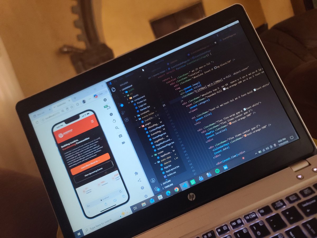 Codey_sis's tweet photo. Can we what your screen look like ?
Or nah all of go to party? https://t.co/OMy2ZIJVXD