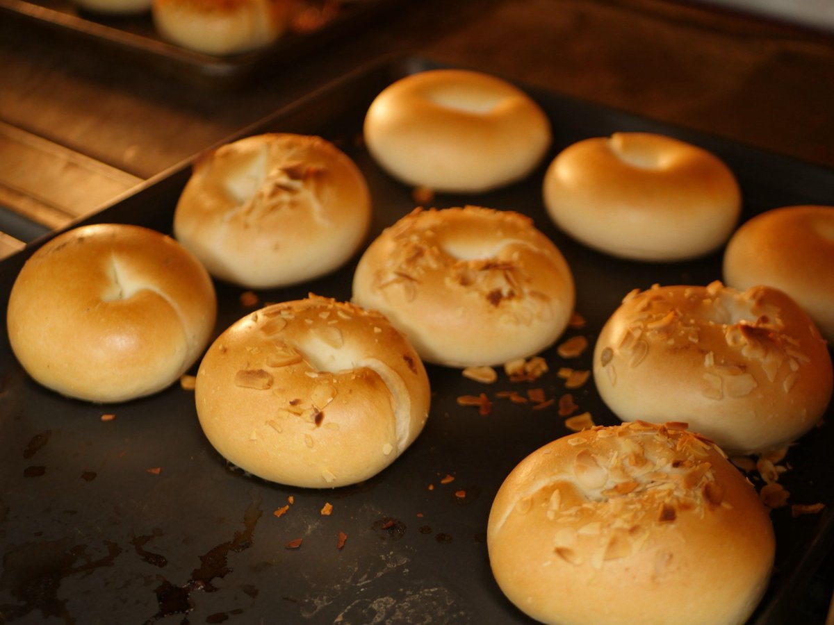 snuplastic's tweet photo. Nothing beats cozy Sunday afternoons: baking cookies with my kiddo, laughing when flour went everywhere, and sharing sweet bites together. Family = my favorite vibe. https://t.co/2GsGbebNJQ