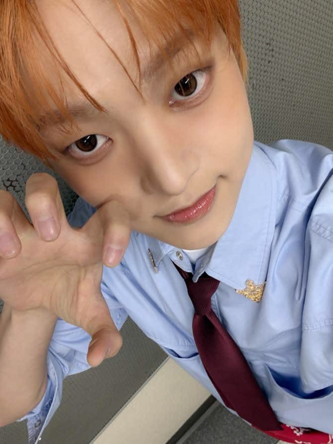 ejkutopia's tweet photo. ఇ ◝‿◜ ఇ horanghae?? jujughae

#LUNÉSelcaDay #LUNÉJidoriDay
#andTEAM_EJ #EUIJOO @andTEAM_members https://t.co/lcIxSqDRvc