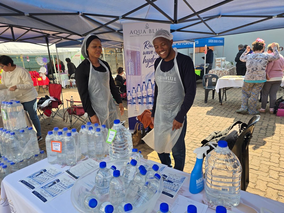 AquaBluePulse's tweet photo. Great fun was had at the Ons Stoep Krafter’s Market in Edenvale today. Thank you to all who visited our stall and supported us. See you again soon!💧🎉 #AquaBluePremiumWater #purifiedwater #Saturday #SouthAfrica #markets https://t.co/RKJOLU61FY