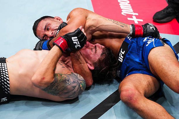 FightBookMMA's tweet photo. #UFCAbuDhabi Preliminary Card Results: Walker, Saidov Shine with Big Finishes
Read more here https://t.co/dpkU3IdFaz https://t.co/wTJGdL0jQ2