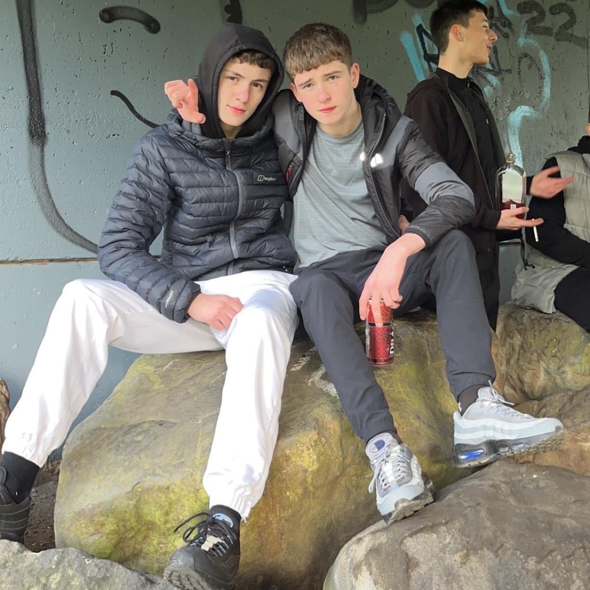 scallyladss's tweet photo. Fit as fuk 😈 https://t.co/CapMfl7Lwu