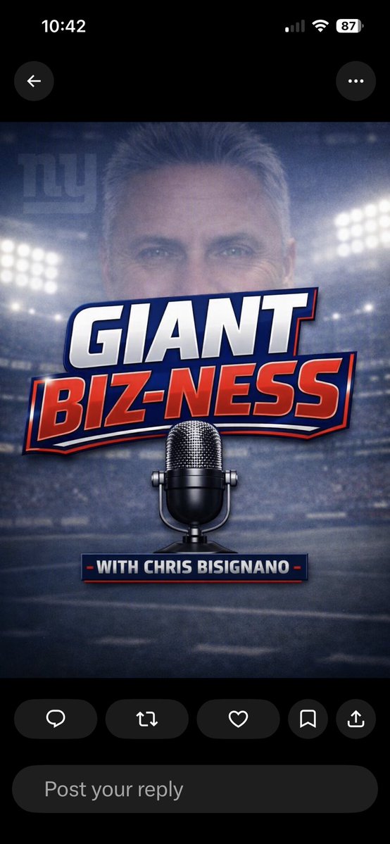 Chris bis tweet media