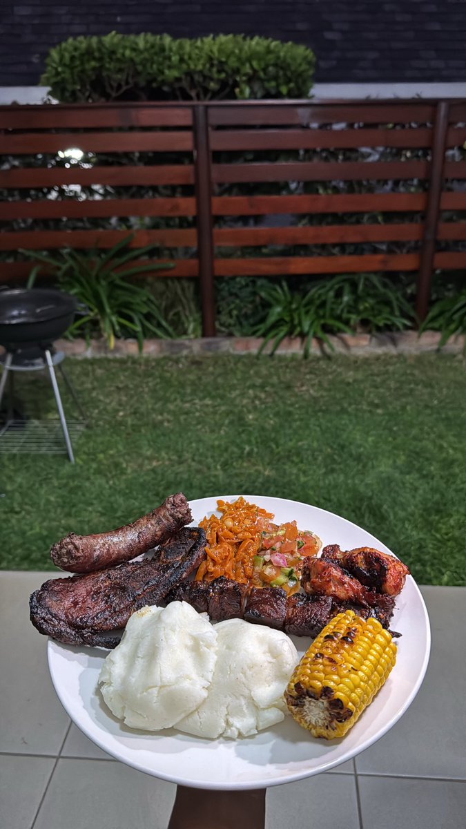 yonela___'s tweet photo. Braai for Two ❤️ https://t.co/oY550by0ZM