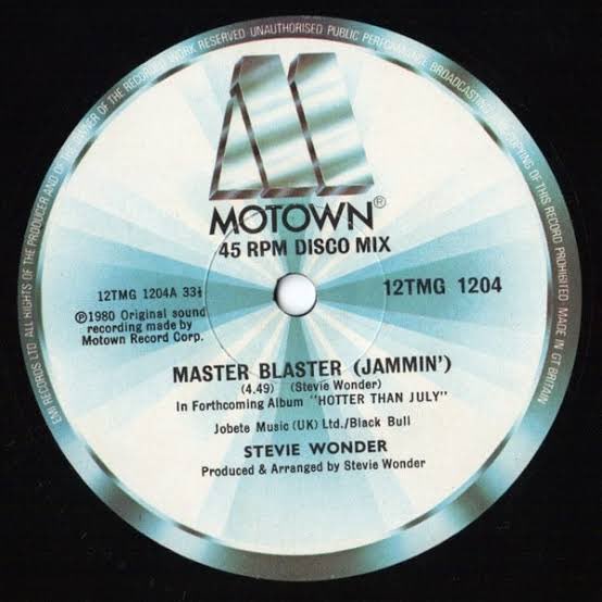JCharlesLondon's tweet photo. Join us for #vinyl chart hits to dance 💃 through #Saturday - listen anytime to the latest Vinyl Countdown show at https://t.co/r8LMwibpCa We’re also back on the radio 📻 @Kl1Radio @Mix926official at 10pm and on 91 other stations. #vinylrecords #vinylcountdown #music https://t.co/ju0t0YdHs7