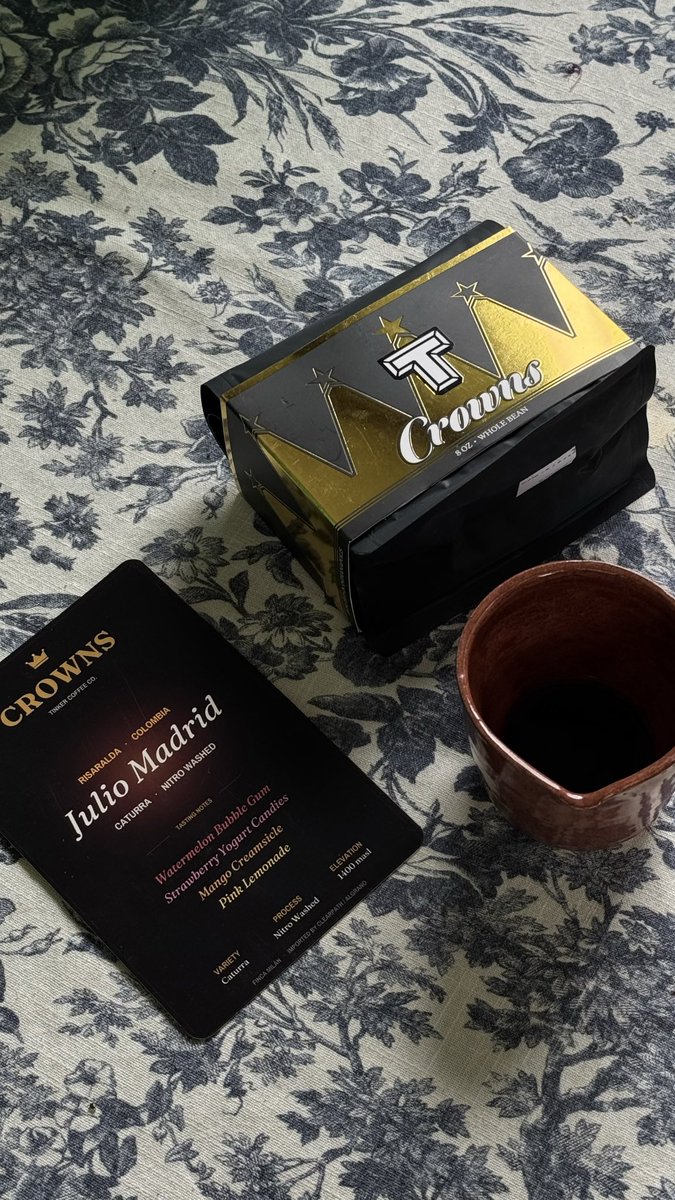 jvredbrown's tweet photo. If @tinkercoffeeco didn’t ship coffee, I could never live on a farm. 

Easily the most interesting coffee I’ve ever gotten to try! https://t.co/MEym09zYaz