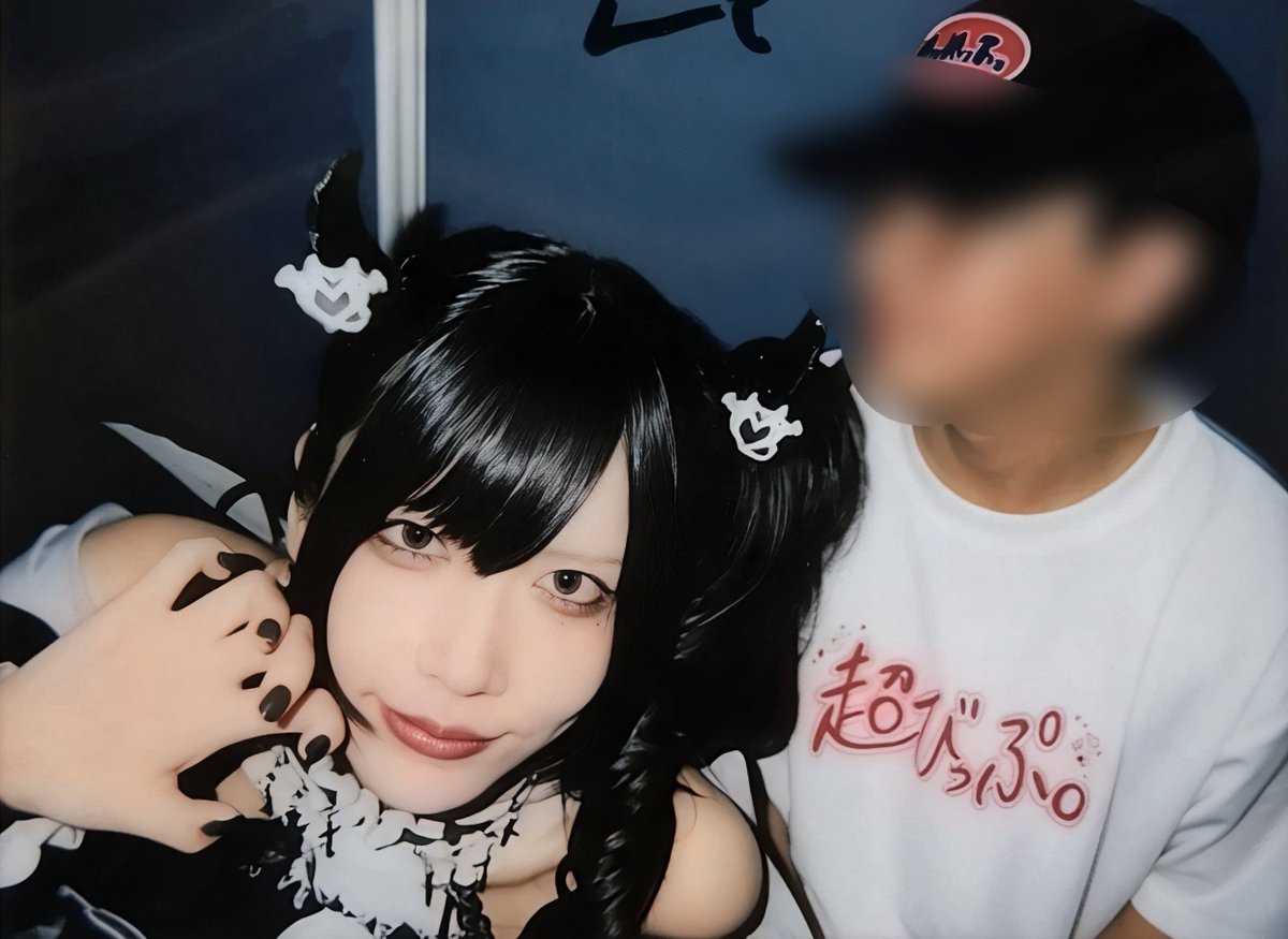 nanami_s_s's tweet photo. この季節を好きになるには
君が隣にいないとだめなの https://t.co/nvSu5s5ZL8