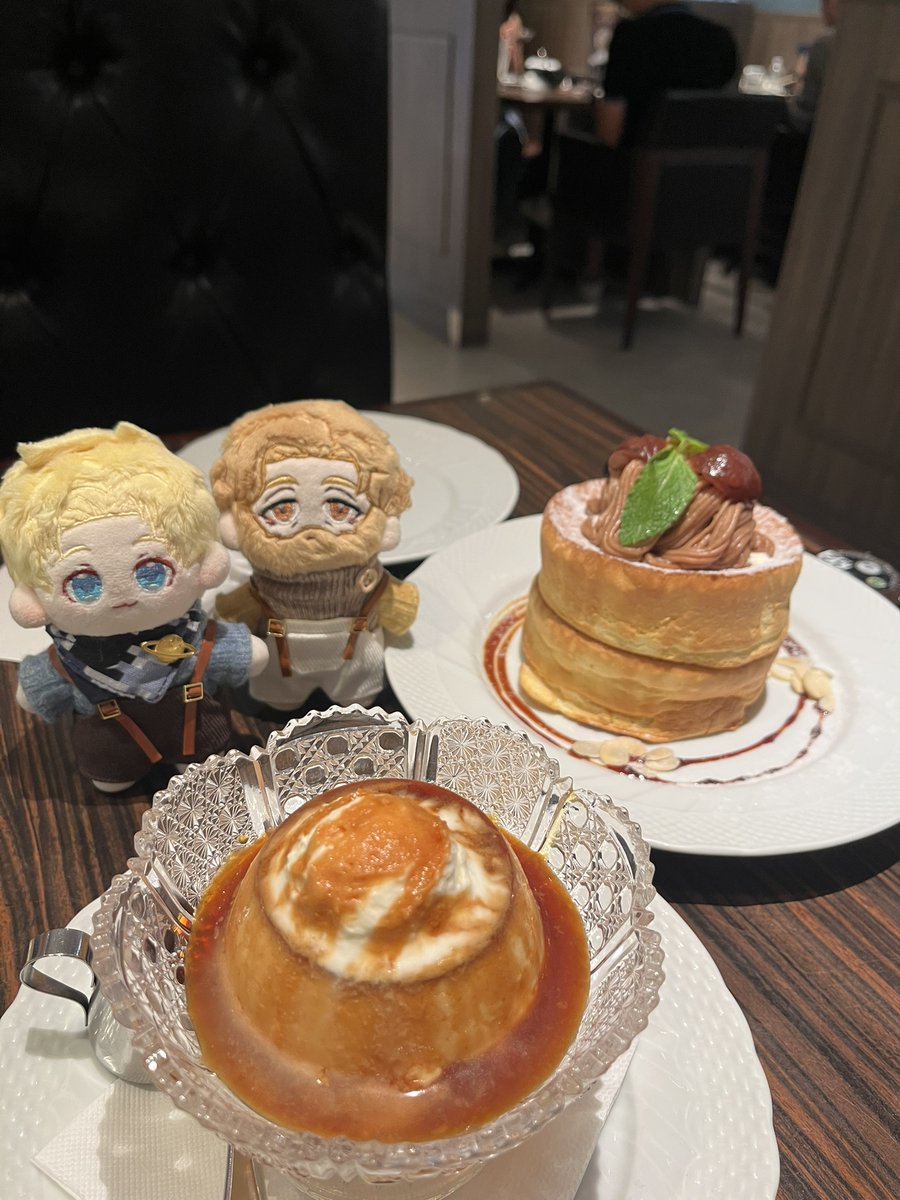 BetweenOrbit's tweet photo. 不論是三明治還是蒙布朗熱蛋糕都超好吃的～有了這些照片，感覺明天有認真寫稿的動力了！ https://t.co/vE9M1DiyZn