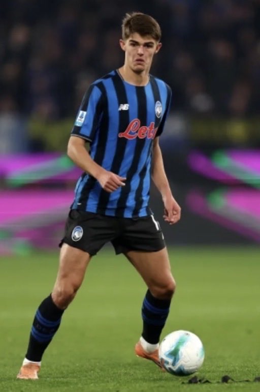 AslanliGundem's tweet photo. Atalanta forması giyen Charles De Ketelaere için, menajerine oyuncunun durumu soruldu. Konuyla alakalı yakın zamanda bilgiler netleşir.🕣 https://t.co/L10bI1zkCf