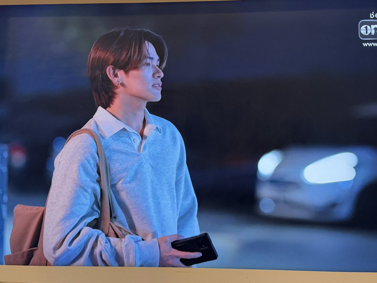 shoguunn's tweet photo. ไม่ต้องไปส่ง แอบยิ้มดีใจนะ พี่ขจร 😒
พี่ซันก็โทรมา คิดถึงแน่ๆ 😏

PAYBACK THE SERIES EP9
#PaybackEP9 https://t.co/wu27qM3IOQ
