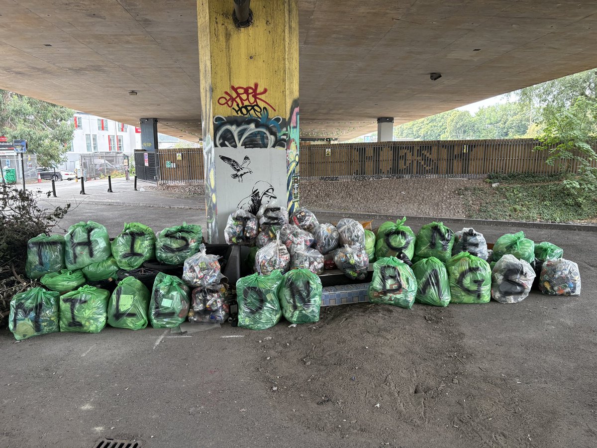 Mark Rowlands | One Million Bags 🌍 tweet media