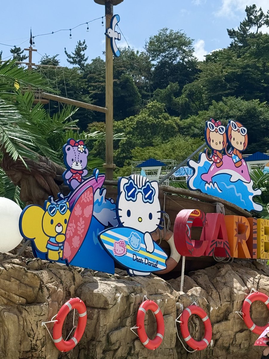 pIRamI04's tweet photo. 영크크 체험으로 물놀이 다녀왔어요 https://t.co/a8KVrgZSWI