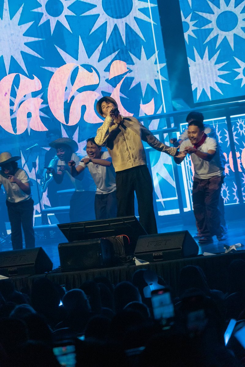 viva_records's tweet photo. Handa kong isigaw sa mundo na ikaw lang talaga Wilbert Ross 🫶🏻💕

— Wilbert Ross performed “Langga” here at the New Frontier Theater for WRten by Wilbert Ross day 1 concert!

#WRTenByWilbertRoss https://t.co/R5oKwHq4pR