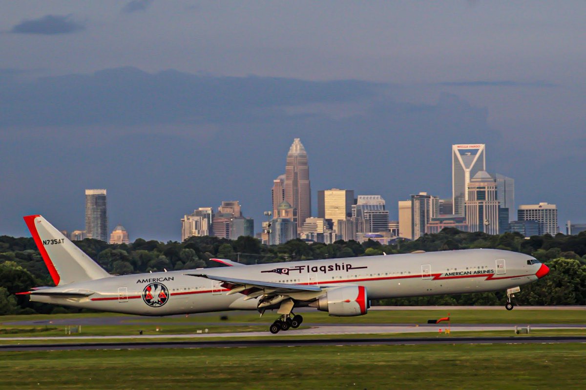 CLTAirport's tweet photo. The Charlotte skyline is an iconic backdrop, but the Flagship steals the show.

📸 Charlie Mushahwar https://t.co/LrbSyFSupm