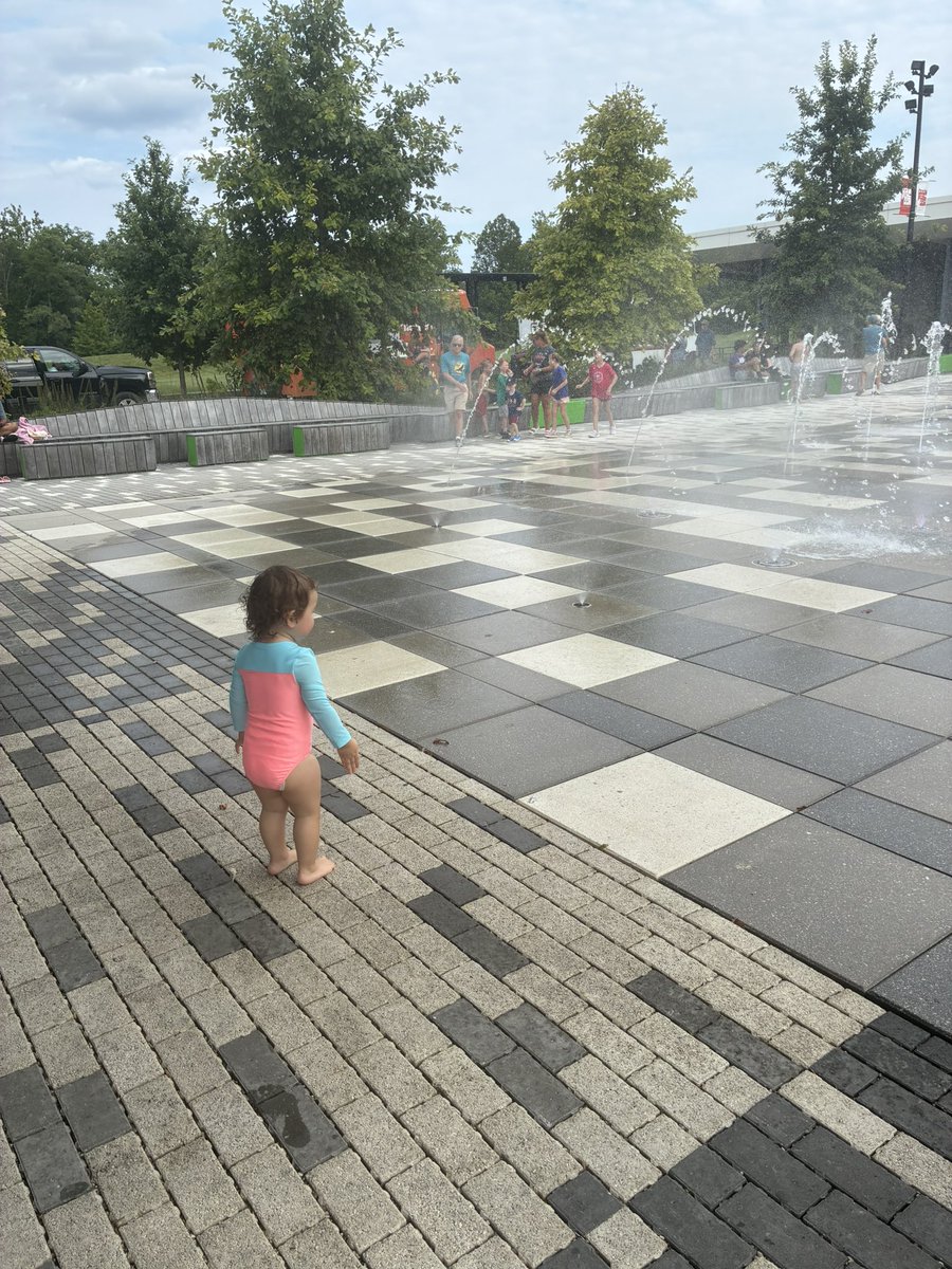 MrMarketingPhD's tweet photo. Akari likes the splash pad. I think we will be making some return trips to play in the water. 💦 👧☀️ #SummerTime #Outdoors #SplashPad https://t.co/TSIB0d3uZV