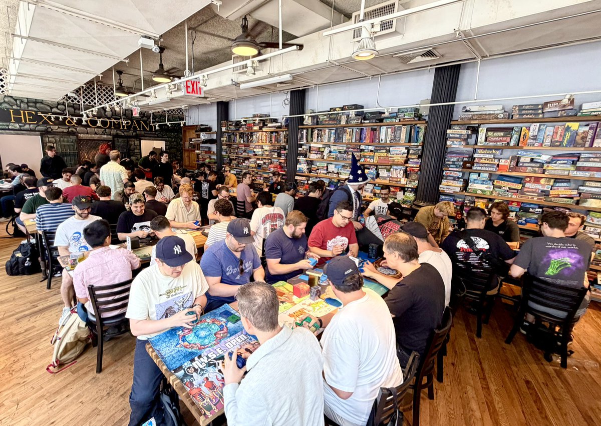 RolandMTG's tweet photo. 110 Premodern wizards battling it out today in NYC at The 2026 Sacred Torch Showdown!

🧙‍♂️⚔️🔥

Big shoutout to @mtgbanding, the OST team for organizing, @HexAndCompany for hosting, &amp; the Premodern community coming out to support @NoKidHungryNY! https://t.co/nMwofIjYbZ
