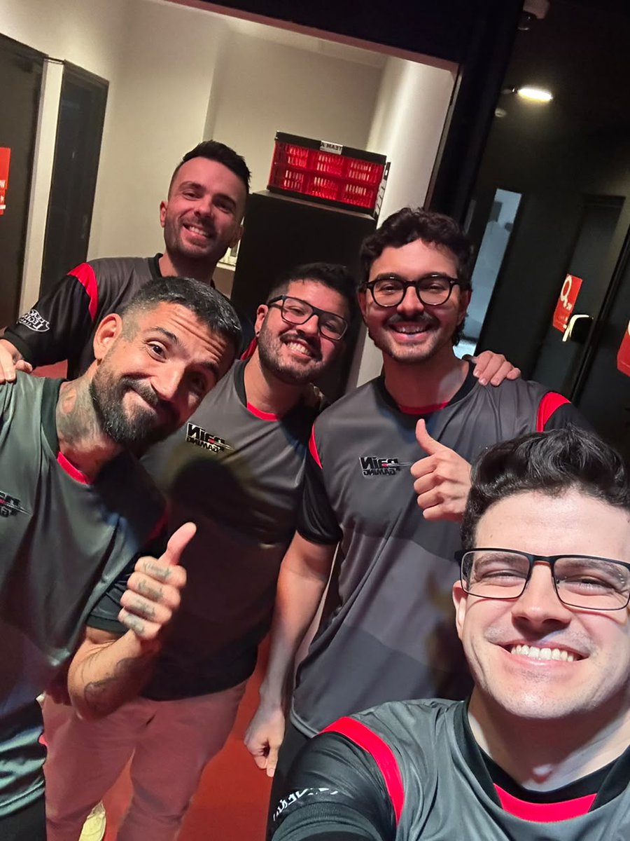 paiNGamingBR's tweet photo. tentamo mas o tempo é implacável 😂

NT paiN 2015, tmj @CBLOL! Sempre uma honra revisitar o passado. Em breve temos paiN 2026 pela estreia vs. LOUD!

vem no #GOpaiN https://t.co/pfhWp3ns6B
