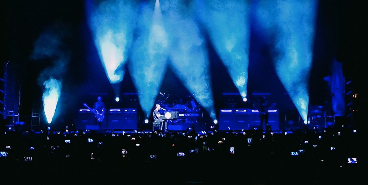 RockNRollTown's tweet photo. @Stevil_X @godsmack @ejektfest Godsmack | π»πππ πΈπ πΆπππππ - π»π’ππππππππ πππππππ
πΈ @Stevil_X
https://t.co/guNBaOsjf0
#RnRT #RockNRollTown #Godsmack #LycabettusTheatre #EjektFestival
π Ejekt Festival https://t.co/Bqu8AMY07V