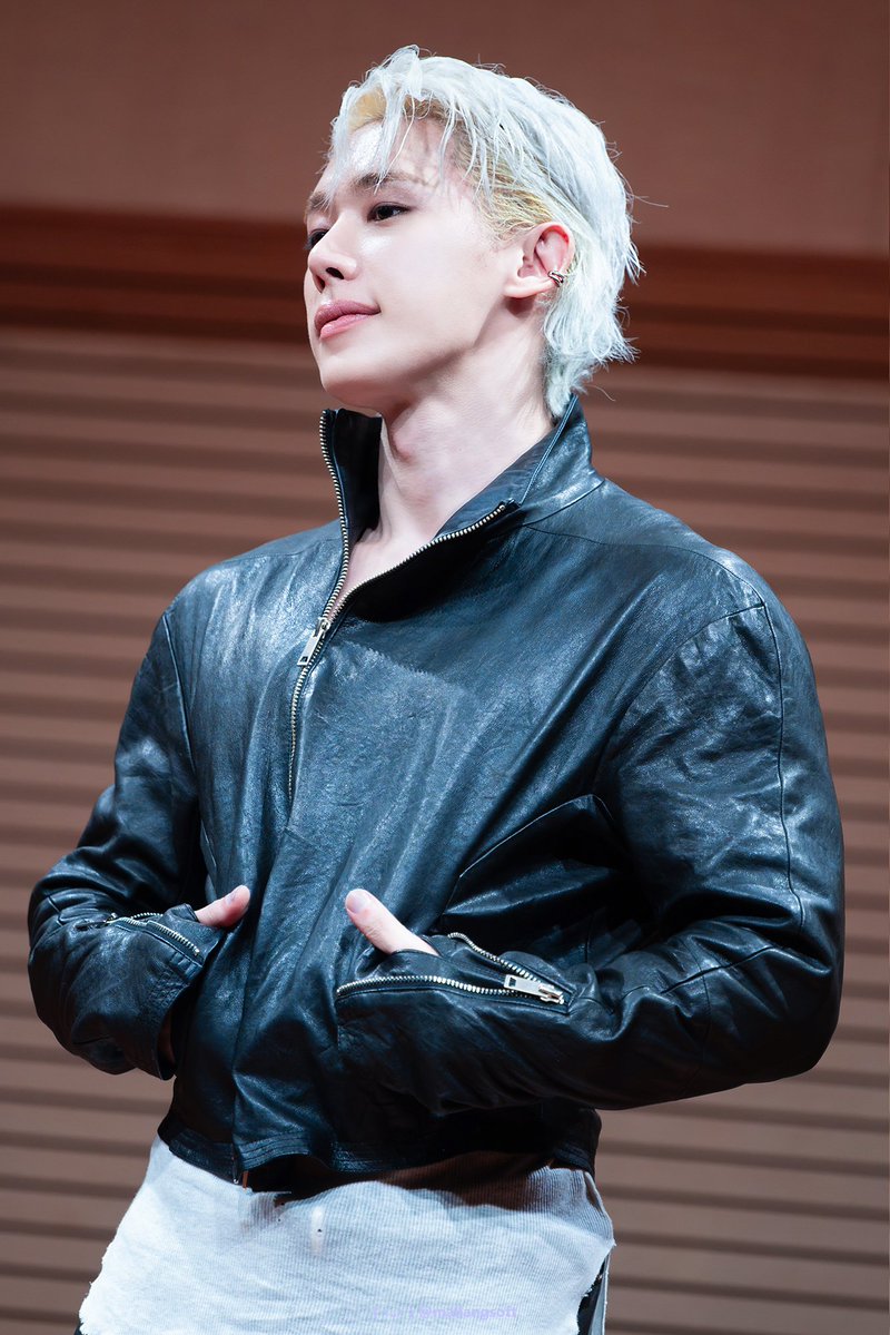 mallangsoft's tweet photo. 260725 사운드웨이브 대면팬싸

미모에 기절

#원호 #WONHO
#CORE #Dontwakemeup #DWMU https://t.co/YhkvgH17r4