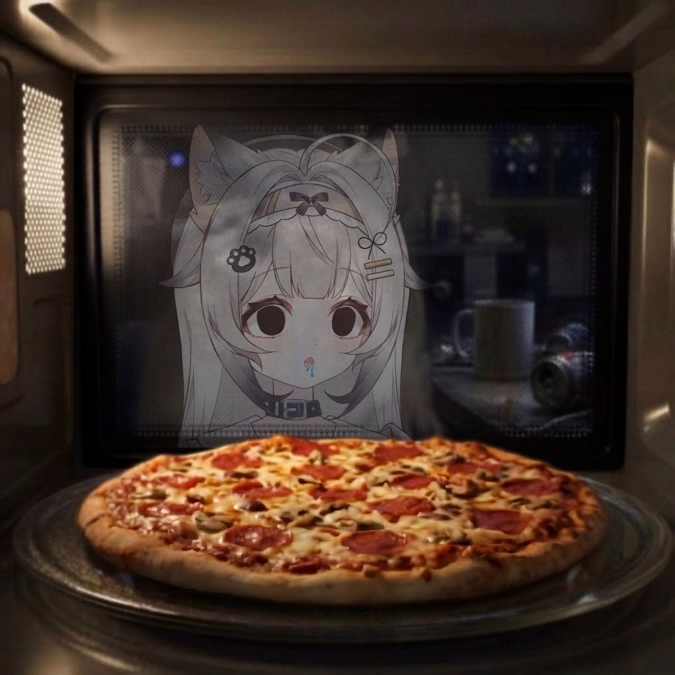 CaramellaVT's tweet photo. locked tf in 🍕 https://t.co/0sXv0y5kK5