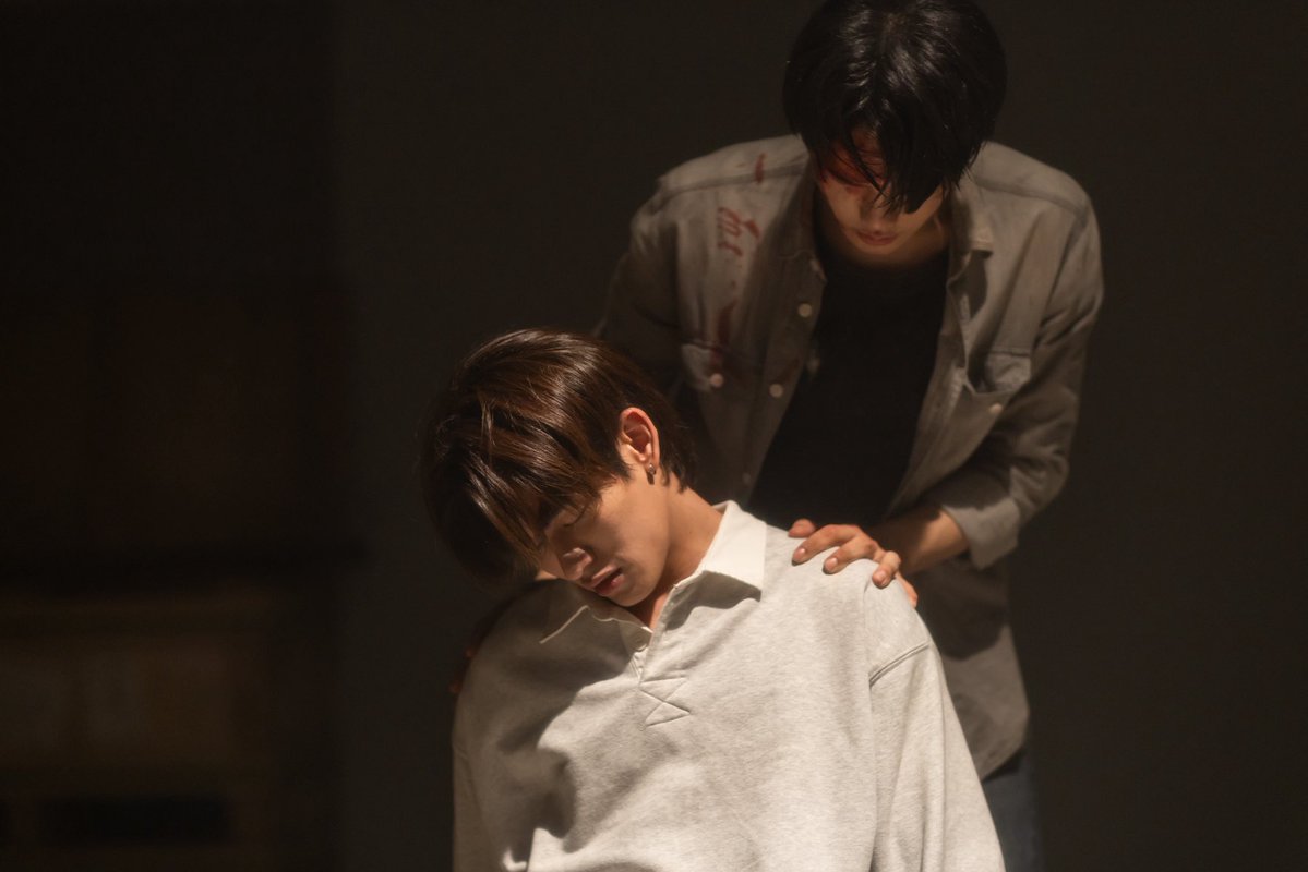 shoguunn's tweet photo. พี่ซัน สกายตัวหนักมั้ย 

PAYBACK THE SERIES EP9
#PaybackEP9 https://t.co/41xNdHDYVw