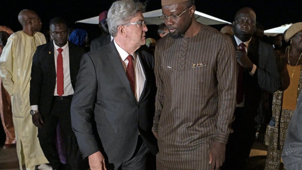 Funkiiin's tweet photo. @nitalapel @Solonon76 @Jeunesenmarche Sauf Jean-Luc Mélenchon, qui a soutenu la campagne présidentielle de Bassirou Diomaye Faye au Sénégal. https://t.co/wRtacbxxRr