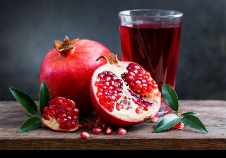 healthhubHQ_'s tweet photo. As a man,

Why depend only on pills when these natural options can support your erectile health?

1. Ashwagandha – fights stress, boosts vitality.
2. Korean Ginseng – improves function & satisfaction.
3. Zinc – rebuilds testosterone.
4. Vitamin D3 – optimize hormone levels.
5.Maca – add to smoothies for libido.
6. Watermelon & Beetroot – citrulline + nitrates for better blood flow.
7. Pomegranate – daily antioxidant power.
8. L-Arginine – vessel relaxer (consult your doc).
9. Raw honey – 2 spoons daily for energy.
10. Kegels – morning & night for pelvic strength & lasting erections.

Consistency wins. Try for 2–4 weeks and track the difference.