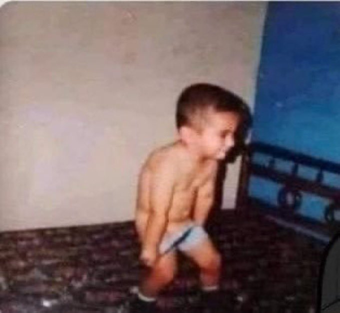 Mk_knight1's tweet photo. Me 😅 https://t.co/5v8wfMlnuP