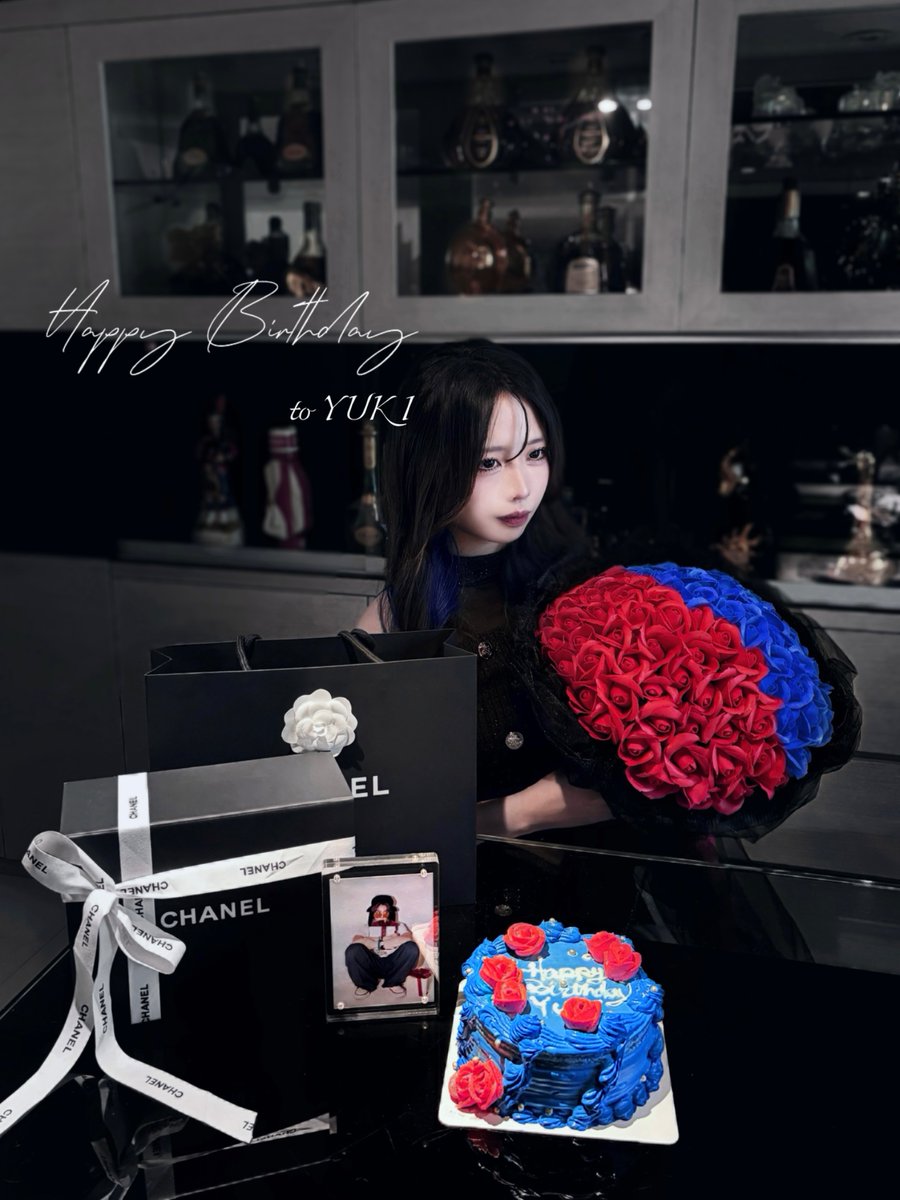zyalxn_'s tweet photo. ┊        ┊       ┊       ┊        ┊
┊        ┊       ┊       ┊        ♡  .
┊        ┊       ┊    .  ♡       ˚
┊         ♡      ┊       *
♡       ₊          ♡    𝐻𝑎𝑝𝑝𝑦 𝐵𝑖𝑟𝑡ℎ𝑑𝑎𝑦 𝑌𝑈𝐾𝐼 💙. ݁₊ https://t.co/pQm7LHIfQQ