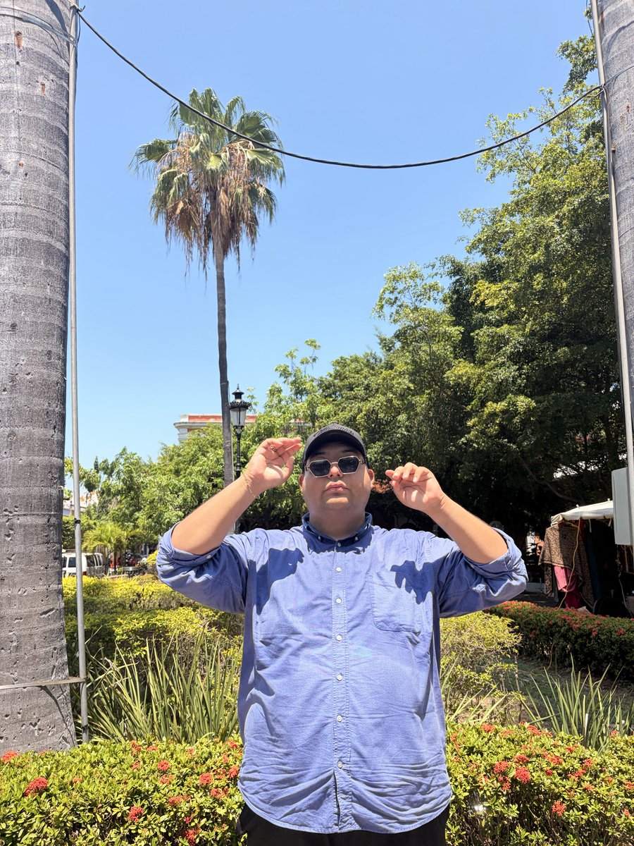 Hocuspocxs's tweet photo. ay que bonito el paseo del centenario🤍 https://t.co/HXErMMHS2m