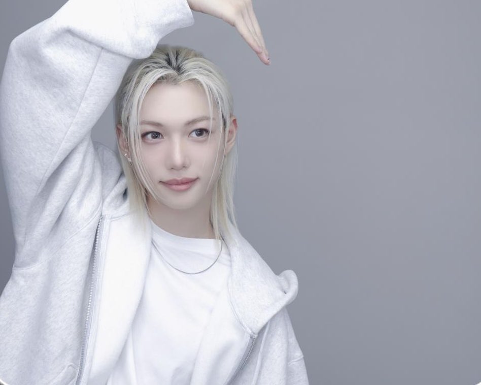 ArabFelix_915's tweet photo. •260725||  
—صور ليكس الوسيم بالتعاون مع Photogray بمناسبة اسبوع الستاي🫶🏻🤍!

#Felix #필릭스 https://t.co/cItfEKD8Ll