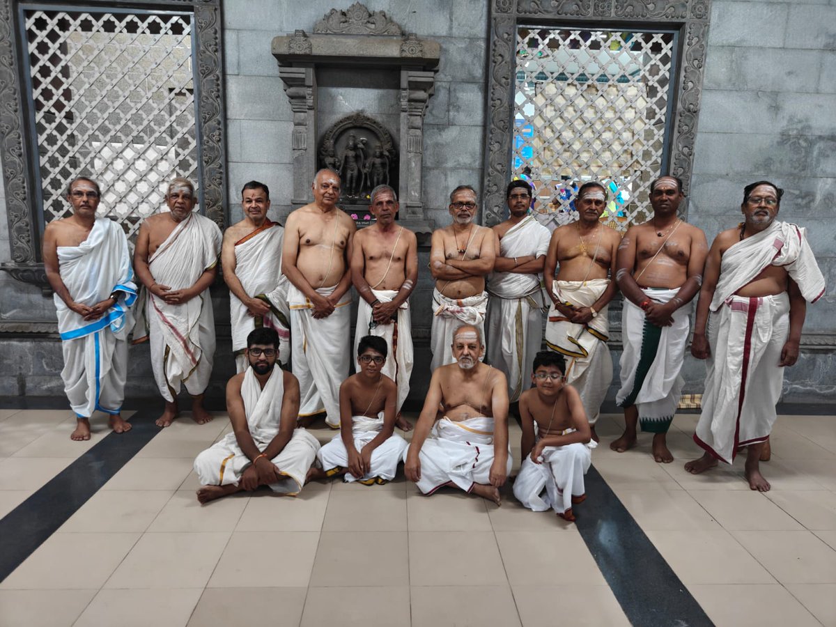 VedaGhosham's tweet photo. A sight 👁️ which probably we see nowhere in the world 🌎 So many people together in a temple doing 71st continuous #SamashtiSandhyavandanam (Group Sandhya) which our Veda Ghosham students do each Saturday in Coimbatore. 

A sight 👀 to behold and be proud of. Every nook and corner we have Pravacahans, Bhajans etc but seeing people doing Sandhyavandanam together in one place that too in a temple 🛕 is something unique to Veda Ghosham. We have initiated this so that the people who come to temple skipping their Nitya Sandhya at home get reminded of their duty. Also we get immense punya by doing Gayatri japa in temple. How many people skip their Nityakarma when they go out ? Many....🛵

Veda Ghosham has transformed so many lives. Every Veda Ghosham student carries Sandhya vessels with him & does Sandhya 🌞whenever he goes. Kudos to the Coimbatore Veda Ghosham team who are steadily building a Sandhya Upasaka base in Coimbatore. Delhi VG team is also picking up. Want to join us 👇🏼 speak to 

Sri Ganesan for Coimbatore 📞 +91 98332 32280 
Sri Vignesh for Delhi 📞 +91 99991 96443 @Vigneshses 

📔What's guiding them ? Our new Sandhyavandanam book which gives detailed guidance on the performance of the ritual with pics
Order here your copy👇🏼
🌐 📔📔📔📔 
https://t.co/Hp500GzoQx 📔

#WeAreVedaGhosham #Sandhyavandanam #VedicBharat  #daretodosandhyavandanaintemple  #daretodoit