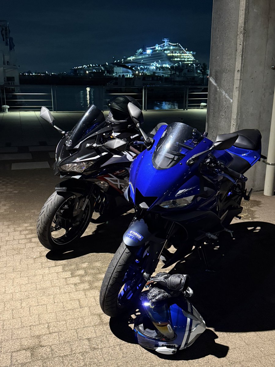 yui_r25's tweet photo. 雨の中強行突破して帰って着替えて雨やんでたから地元の友達と象鼻いてきた〜！
朝から晩まで走ってた^_^ https://t.co/EZ3NVk6t15