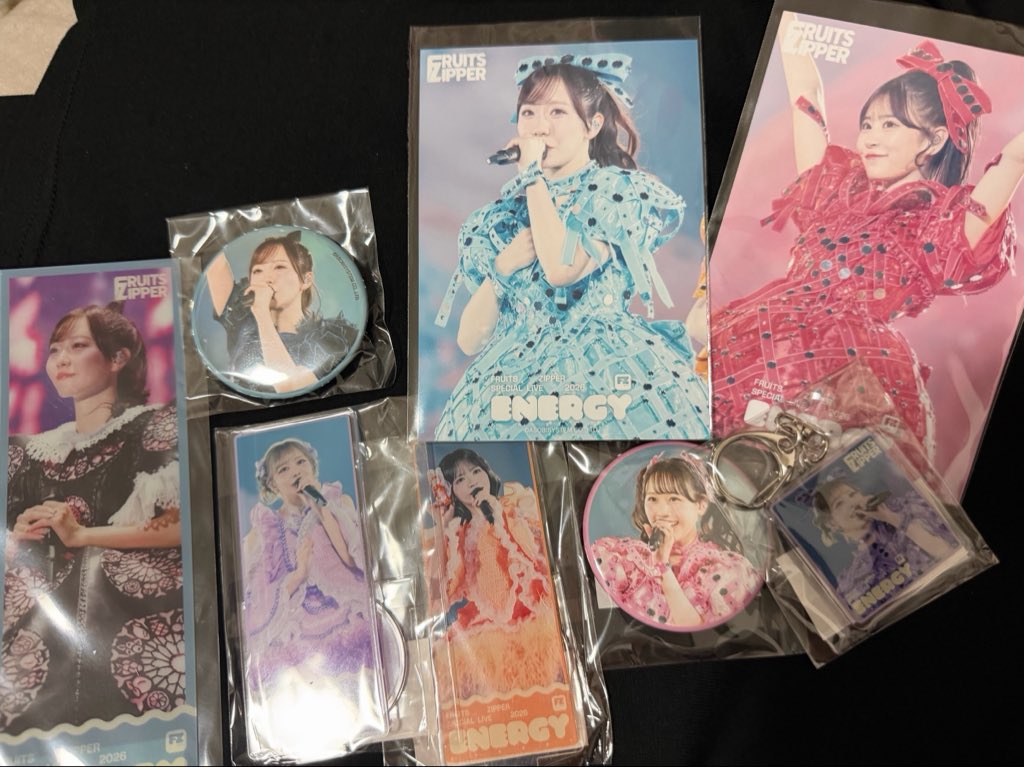 kichin__'s tweet photo. 沖縄県内で優衣ちゃんの同賞と交換できる方いますか！
本島なら交換しにどこでも伺います🚗³₃ https://t.co/enuxBEph4M