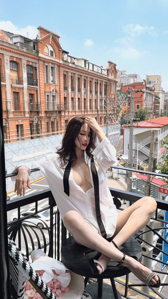 yui_xin_tw's tweet photo. 我在等你告白❤️
也許我們要的緣分，是在等你開口的那刻

私人永久微信++請禮貌私訊我！
10月還會再來上海，拍攝私約可詳談！ https://t.co/jW1eRZ1TOQ