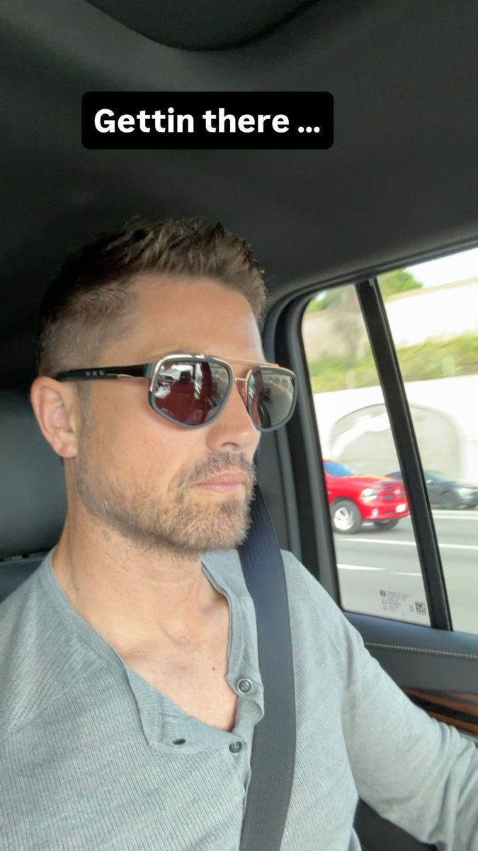 Ricarda_Wi's tweet photo. The beard is still there 

#TheRookie #EricWinter #TimBradford https://t.co/c619zzclrg