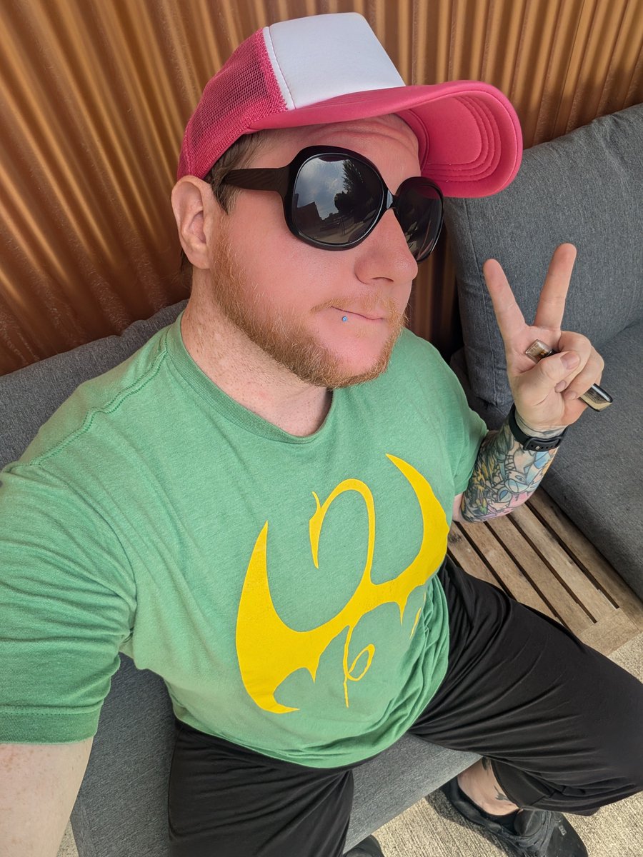 Mattyonhigh's tweet photo. About to play some Magic: The Gathering https://t.co/4grfivs4vW