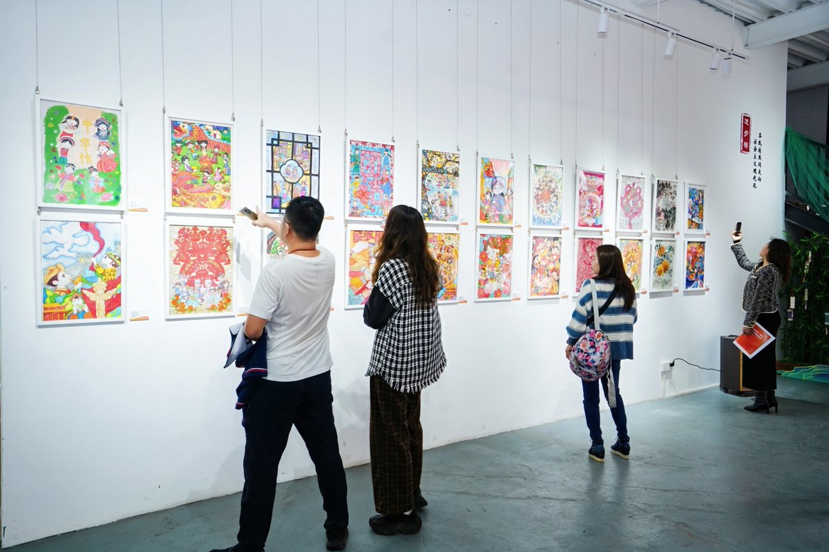 _GizmoAutismo's tweet photo. Discover hidden brushstrokes u0026 quiet stories in our pop-up ink art show—free entry today, 2-5 PM at City Alley Gallery. https://t.co/199v5z3xI2