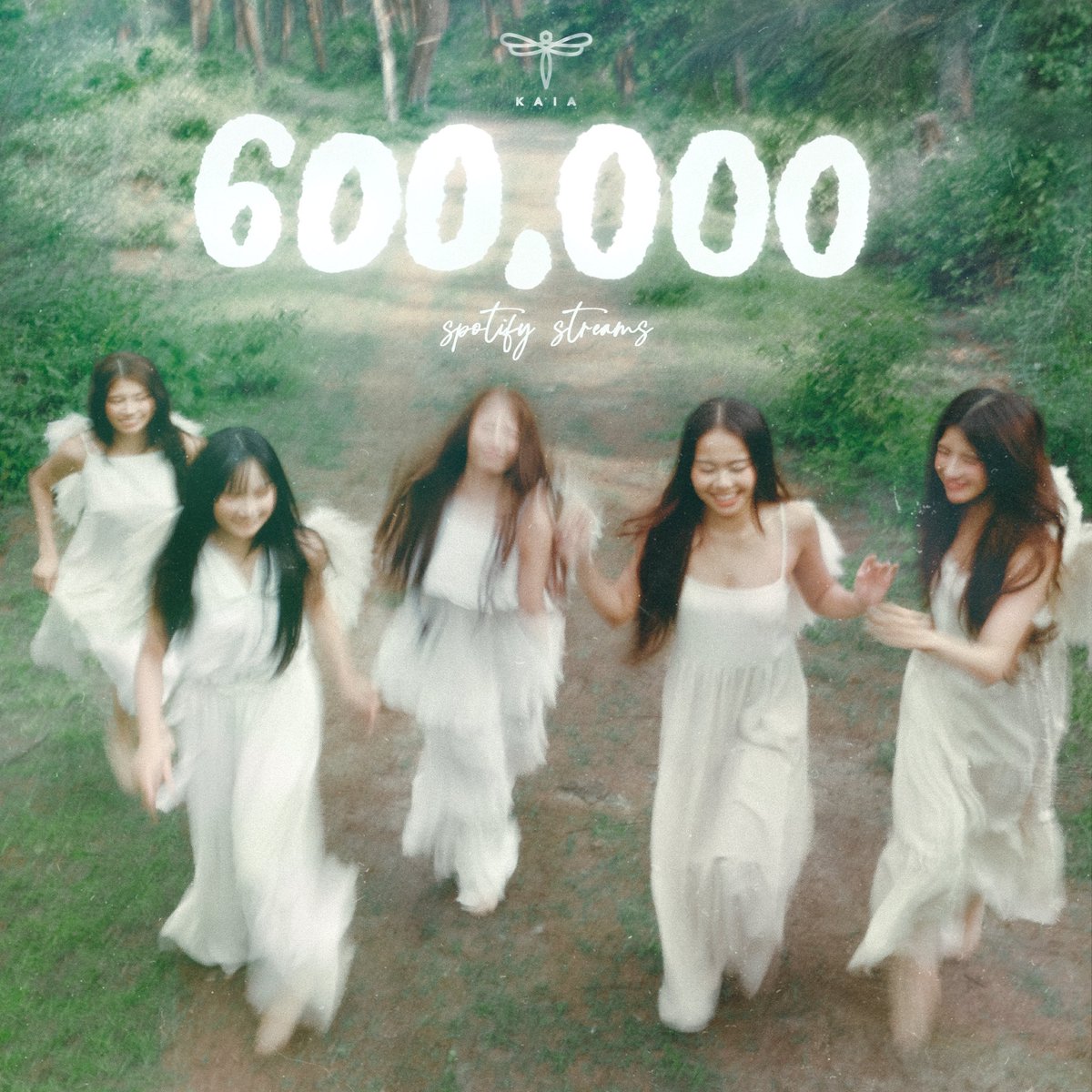 KAIAOfficialPH's tweet photo. [KAIA Spotify Milestone]

#hulogbykaia has reached 600,000 streams on Spotify! 🪽💚

ZAIA! None of this would be possible without you! 🫶🏻✨

stream ‘hulog’ 
🎧 https://t.co/K2xX2tVWbM
📺 https://t.co/cNRnXEwA8A

#kaia #hulogbykaia #KAIAMilestone https://t.co/bErPYrWllB