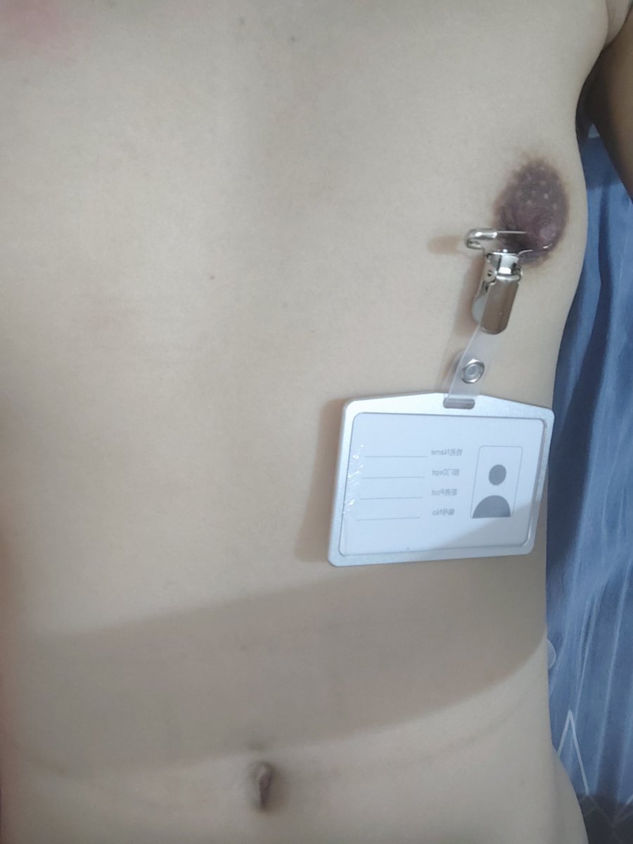 y57376's tweet photo. ts接单，衣服任务返图。求金主们给些任务费，以供贱奴打雌激素，变得更下贱淫��。
喜欢精液，淫纹，魅魔纹，媚黑，阳根崇拜，拜金。
想成为巨乳奶牛，精厕，满身涩情的妓女，目前正在接单筹钱手术吃药，年龄21，还能泌乳。
喜欢各位老板多多关照。给钱都可以哦！不能血腥暴力，还有重口味的，都可以呢 https://t.co/8Xfm1P0nfy
