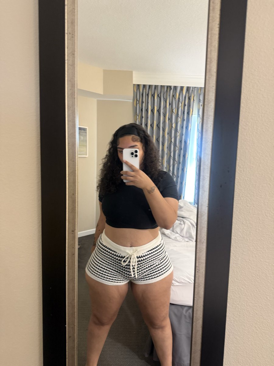 1beyonkaaaa's tweet photo. 🌴 https://t.co/eeBAu0V8Wr